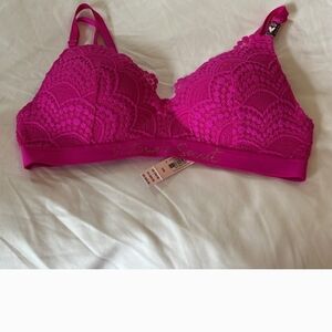 Victoria's Secret Bright Fuchsia Lace Wireless Bralette